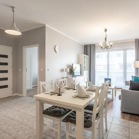 Zuza Mit Schoenem Sonnenbalkon * Świnoujście