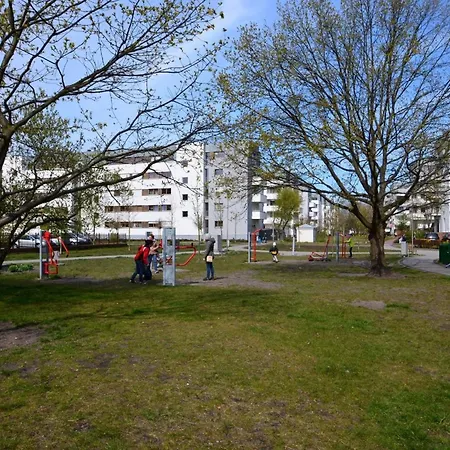 Zuza Mit Schoenem Sonnenbalkon Apartamento