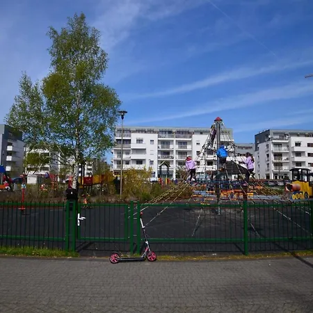 Zuza Mit Schoenem Sonnenbalkon Apartamento *
