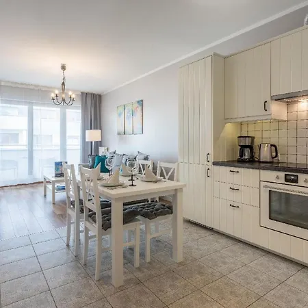 Zuza Mit Schoenem Sonnenbalkon Apartamento Świnoujście